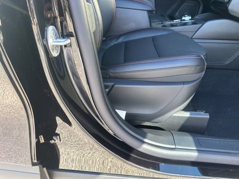 New 2026 Ford Escape ST-Line w/ Tech Pack #1 image 32