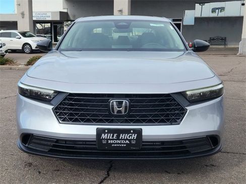 New 2025 Honda Accord SE image 11