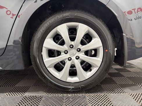 Used 2026 Toyota Corolla LE FWD image 34