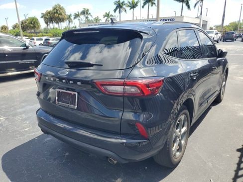 Used 2023 Ford Escape ST-Line w/ Tech Pack #1 image 8