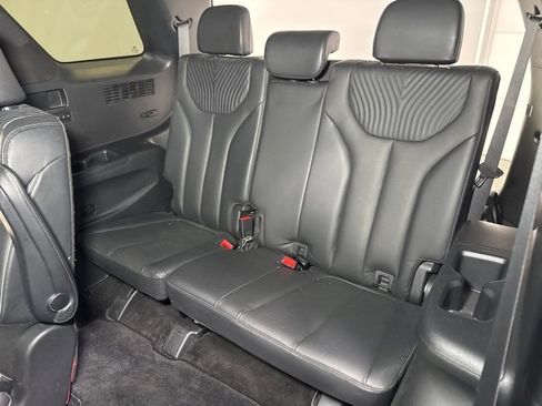 Used 2023 Hyundai Palisade Calligraphy image 27