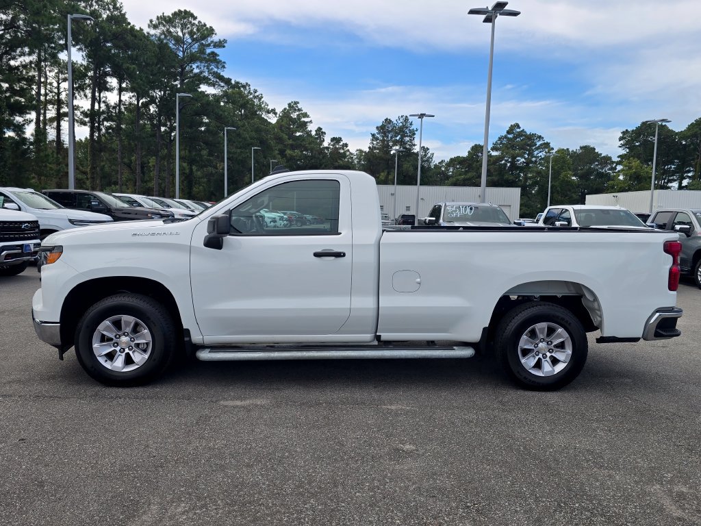 Certified 2025 Chevrolet Silverado 1500 W/T RWD image 2