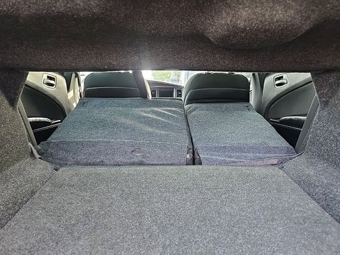 Used 2018 Dodge Charger SXT image 90