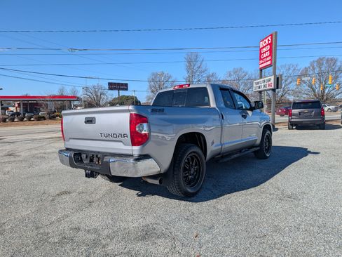 Used 2014 Toyota Tundra SR5 w/ SR5 Upgrade Package image 7