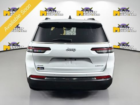 Used 2024 Jeep Grand Cherokee L Limited AWD/4WD image 6