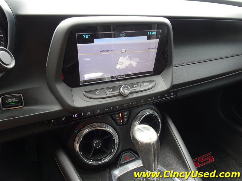 Used 2016 Chevrolet Camaro SS RWD image 22
