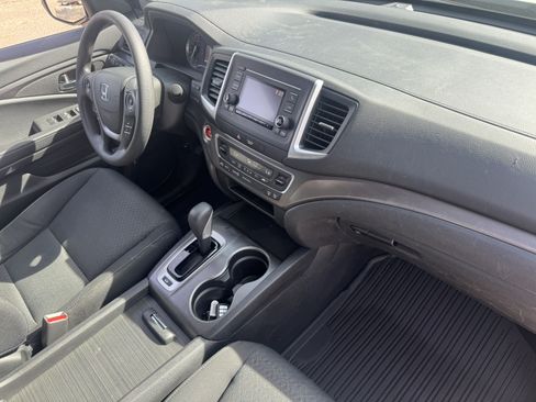 Used 2018 Honda Ridgeline Sport image 28