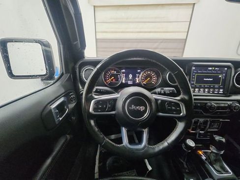 Used 2022 Jeep Wrangler Unlimited Sahara w/ LED Lighting Group image 12