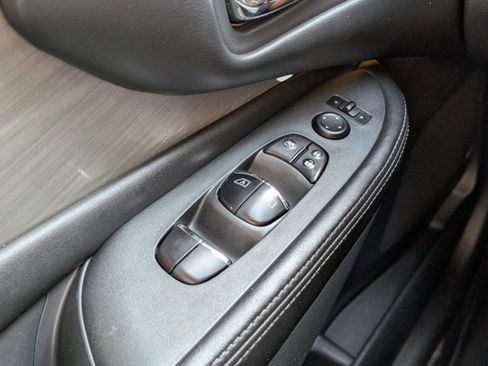 Used 2018 Nissan Murano SL w/ Midnight Edition Package image 37