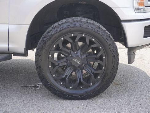 Used 2019 Ford F150 XL w/ Equipment Group 101A Mid AWD/4WD image 13