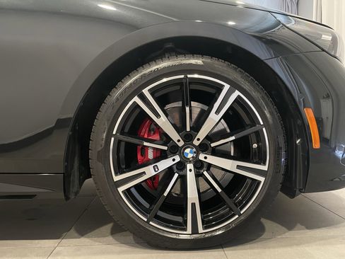 Used 2026 BMW 530i xDrive w/ M Sport Package AWD/4WD image 10