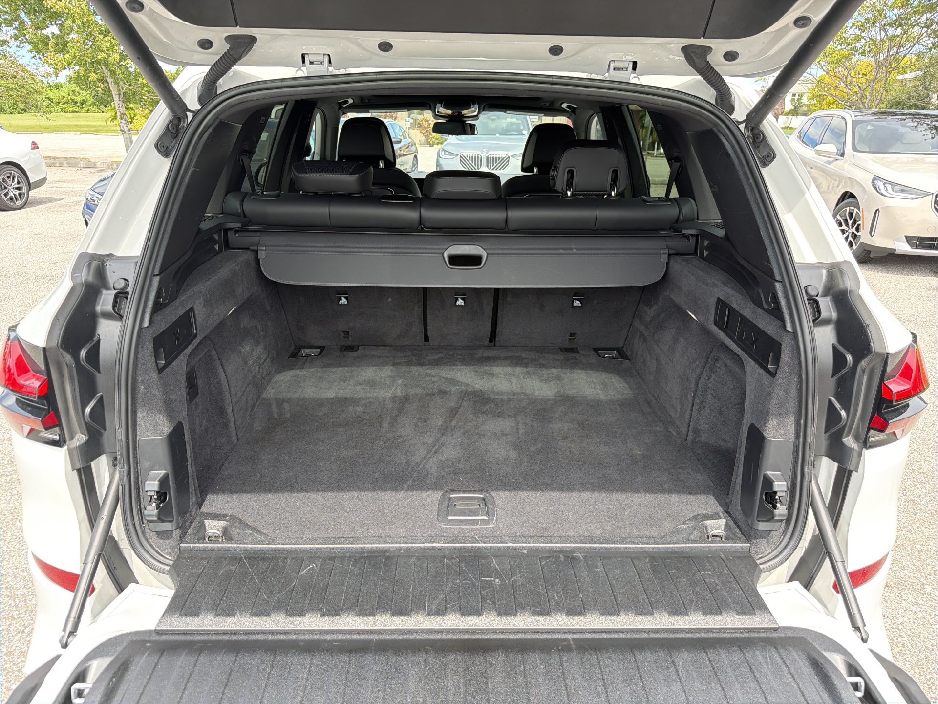 Used 2025 BMW X5 xDrive40i AWD/4WD image 12