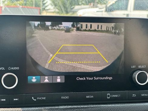 Used 2023 Honda Civic Sport image 22