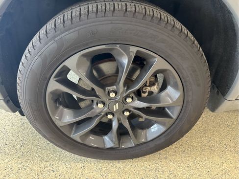 Used 2024 Dodge Durango GT AWD/4WD image 13