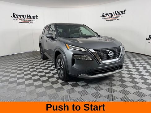 Used 2023 Nissan Rogue SV image 6