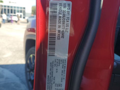 New 2026 Jeep Compass Latitude image 19