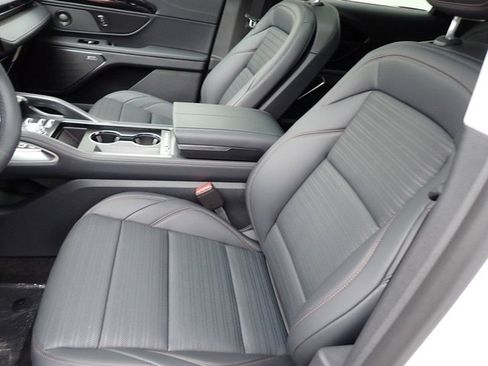 New 2026 Lincoln Nautilus Reserve image 15