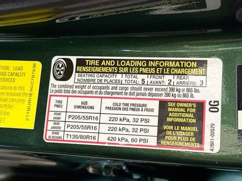 Used 2016 Toyota Corolla LE FWD image 31