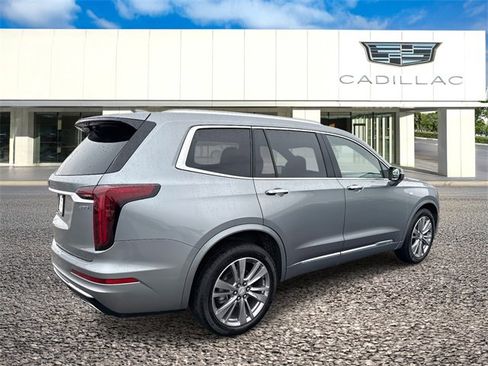 Certified 2023 Cadillac XT6 Premium Luxury w/ LPO, Floor Liner Package image 6