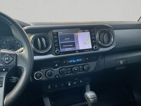 Certified 2020 Toyota Tacoma TRD Off-Road w/ TRD Premium Off Road Package image 9