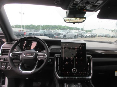 New 2026 GMC Yukon XL Elevation w/ Elevation Premium Package AWD/4WD image 16