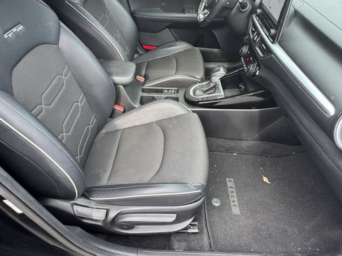 Used 2024 Kia Forte GT-Line FWD image 12