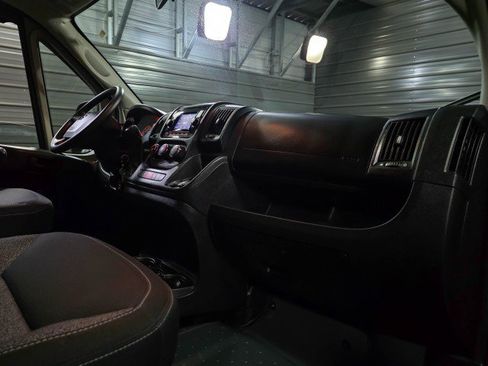 Used 2019 RAM ProMaster 1500 FWD image 18