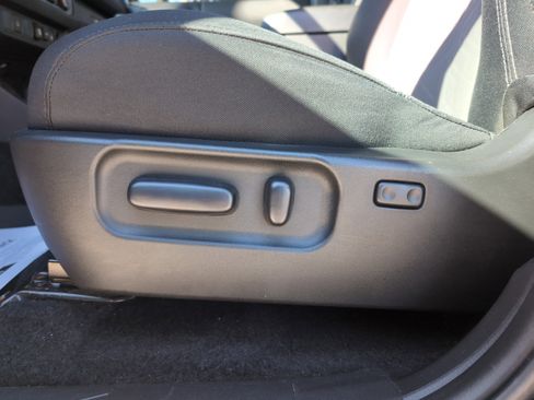 Certified 2023 Toyota Tacoma TRD Sport image 17