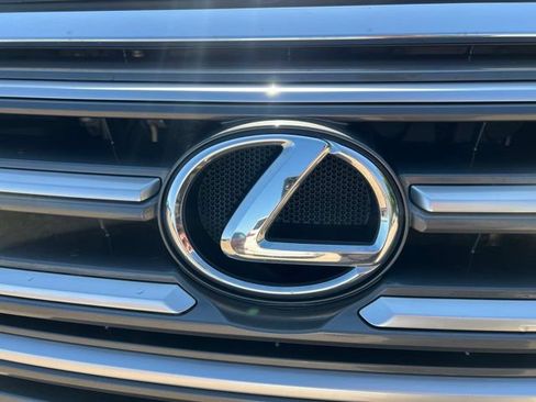 Used 2016 Lexus GX 460 w/ Premium Package AWD/4WD image 15