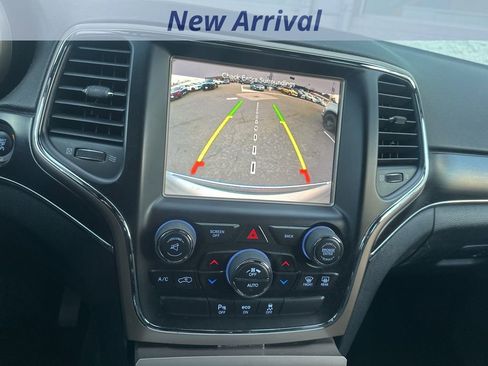 Used 2015 Jeep Grand Cherokee Limited image 12