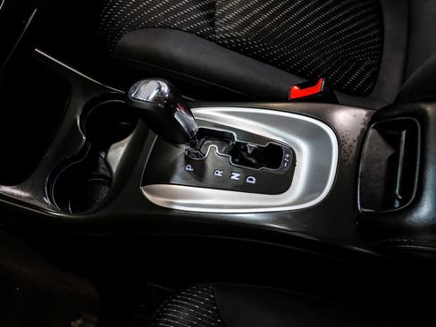 Used 2017 Dodge Journey SE image 24