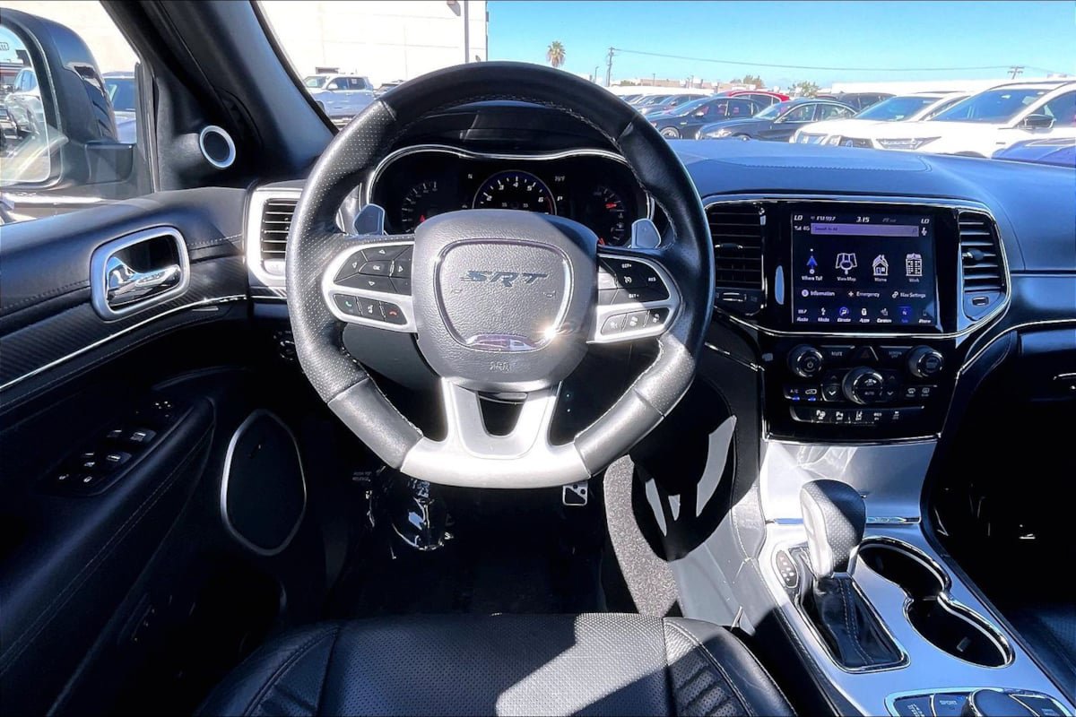 Used 2019 Jeep Grand Cherokee SRT AWD/4WD image 5
