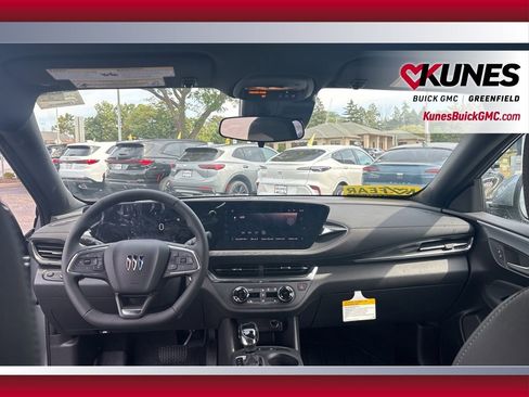 New 2026 Buick Envista Preferred w/ Convenience I Package image 35