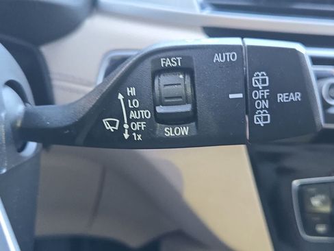 Used 2022 BMW X2 sDrive28i w/ Convenience Package FWD image 26