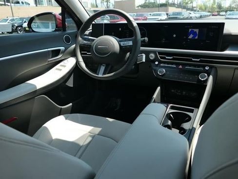 New 2025 Hyundai Sonata SEL FWD image 24