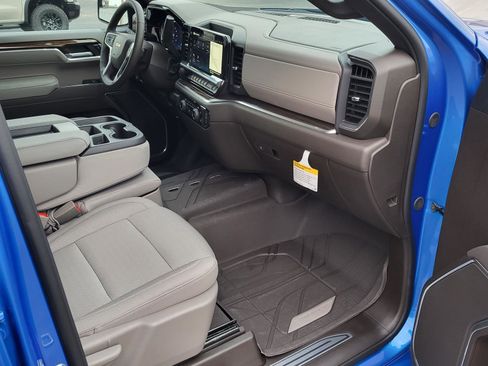 New 2026 Chevrolet Silverado 1500 LT image 9