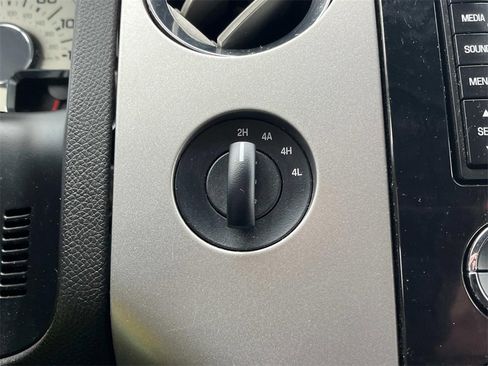 Used 2013 Ford Expedition EL Limited image 40