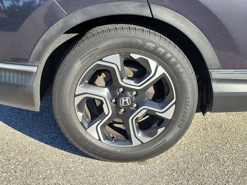 Used 2017 Honda CR-V Touring image 9