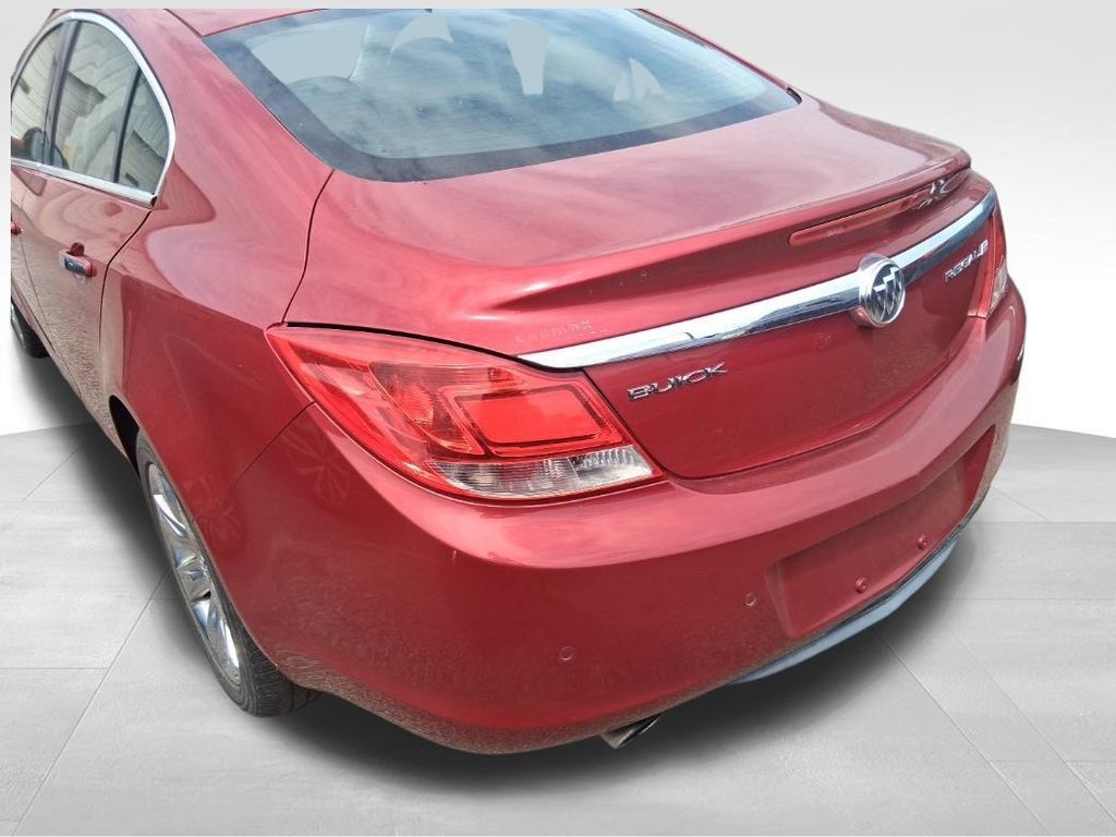 Used 2013 Buick Regal Premium FWD image 7