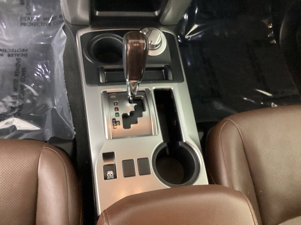 Used 2021 Toyota 4Runner Limited AWD/4WD image 20