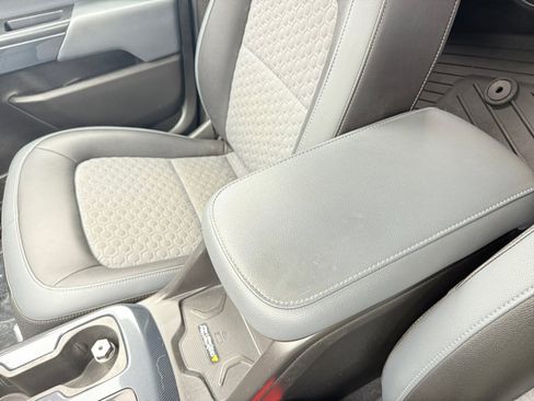 Used 2019 Chevrolet Colorado Z71 image 14