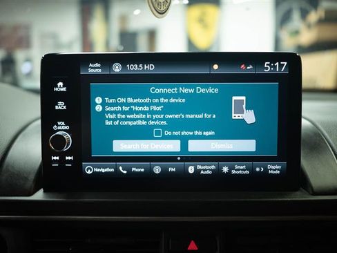 Used 2025 Honda Pilot Black Edition image 21