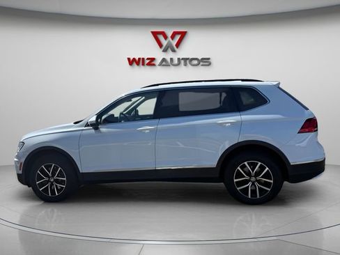 Used 2021 Volkswagen Tiguan SE w/ Panoramic Sunroof Package image 6