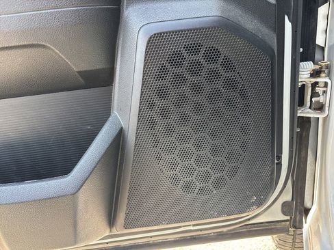 Used 2015 RAM 1500 Express AWD/4WD image 12