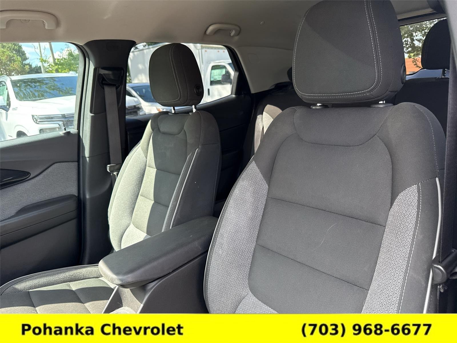 Used 2021 Chevrolet TrailBlazer LT w/ Convenience Package AWD/4WD image 16