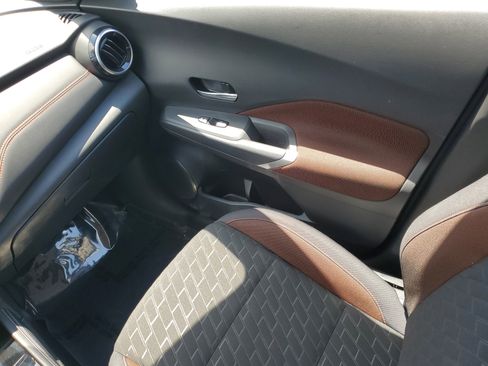 Certified 2023 Nissan Kicks SR image 11