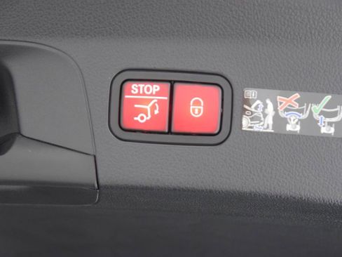 Used 2026 Mercedes-Benz GLE 53 AMG 4MATIC Coupe image 30