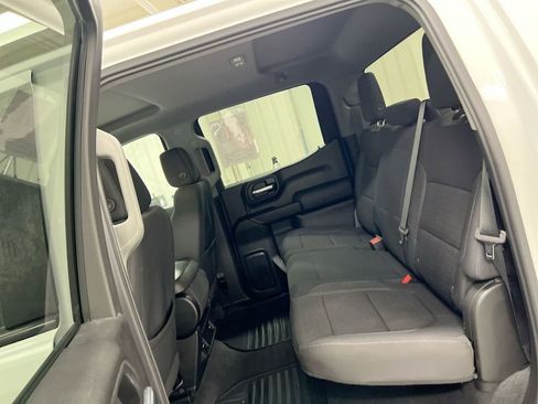 Used 2020 Chevrolet Silverado 1500 LT image 21