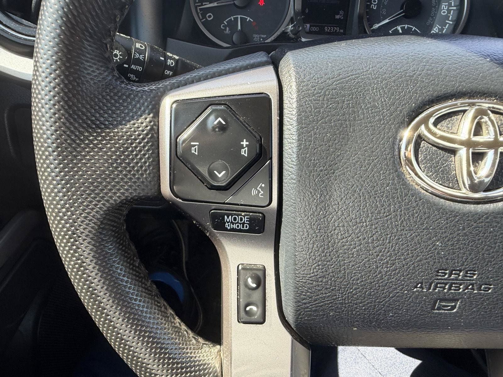 Used 2023 Toyota Tacoma SR5 RWD image 13
