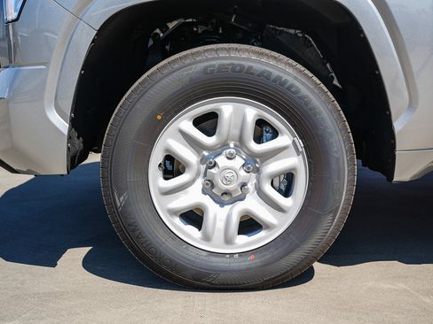 New 2026 Toyota Tundra SR AWD/4WD image 12